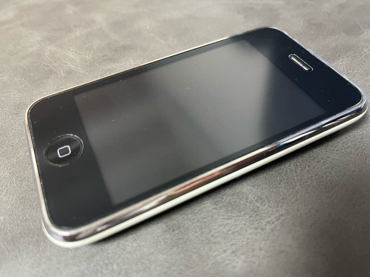 iPhone 3GS SoftBank 完動品 iPhone3GS32GBホワイトソフトバンク