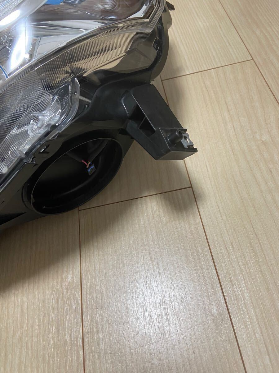 タント　カスタム　LA600S LED ヘッドランプ ヘッドライト KOITO 左　研磨済み　81185-B2030 100-51392_2