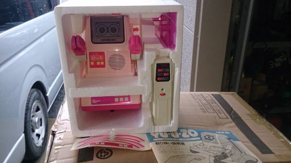 トミー製 ＣＤレコーダーロボット　YU，U，ZO　ユーゾー　新品