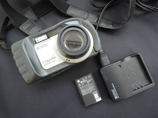 RICOH リコー ４００GWide 防水・防塵仕様カメラ○21札10