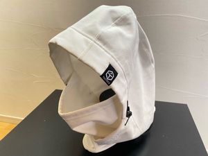 使用少ない【taotech バラクラバ Mサイズ】白 スノーボードウエア アクセサリー フェイス