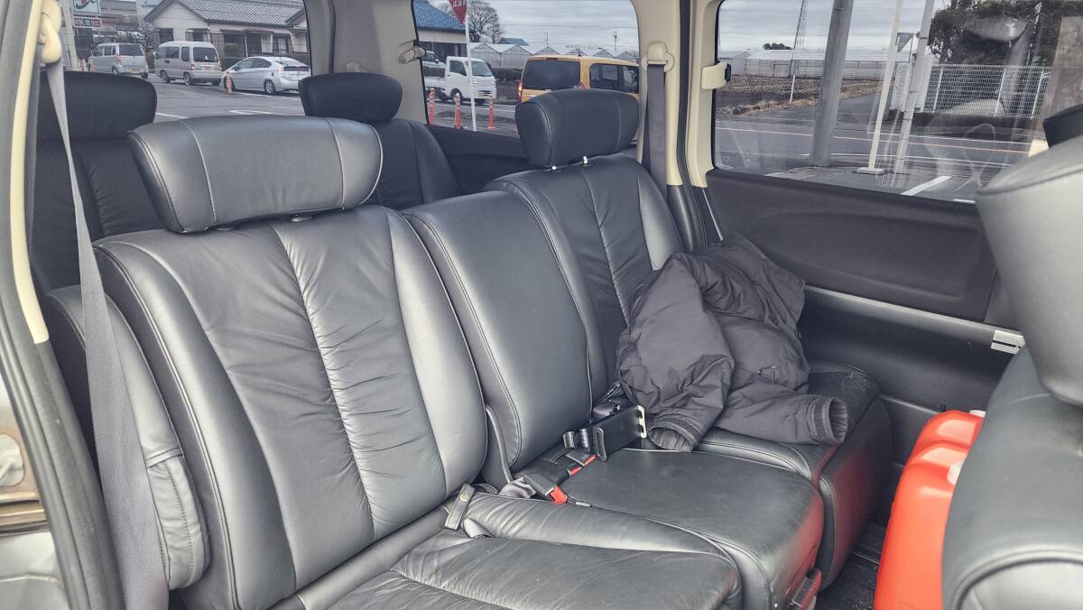 廃車するにはもったいない　エルグランド　車検切れ間近_10