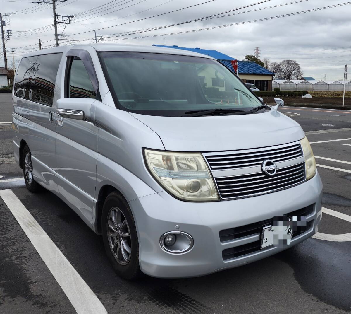 廃車するにはもったいない　エルグランド　車検切れ間近_2