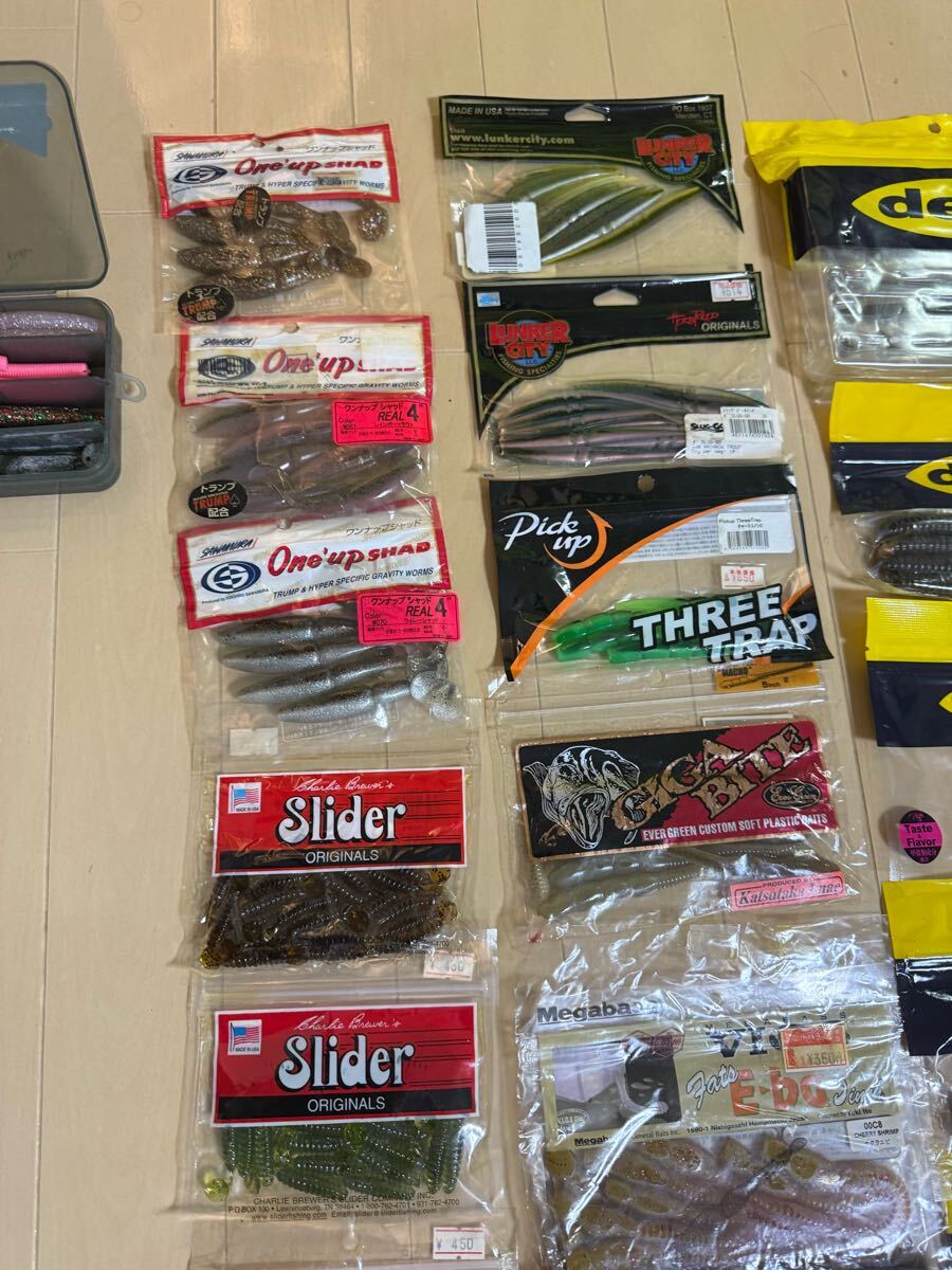 ワームセット① 大量 まとめ売り 中古 VERSUS バーサス メイホウ ルアーケース タックルボックス_5