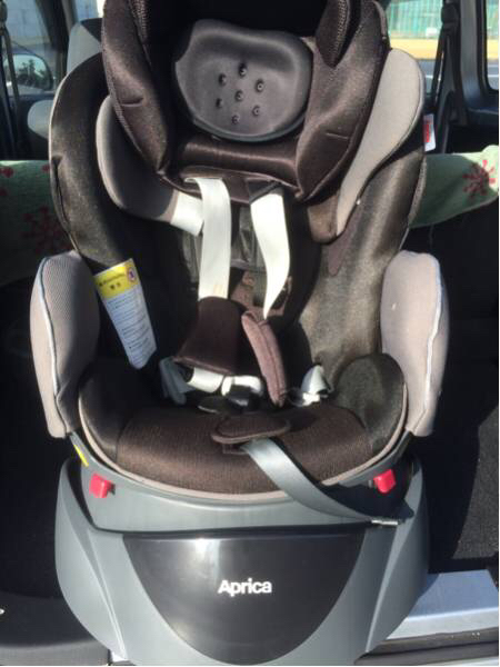 ★aprica アップリカ フラディア ブラック チャイルドシート★