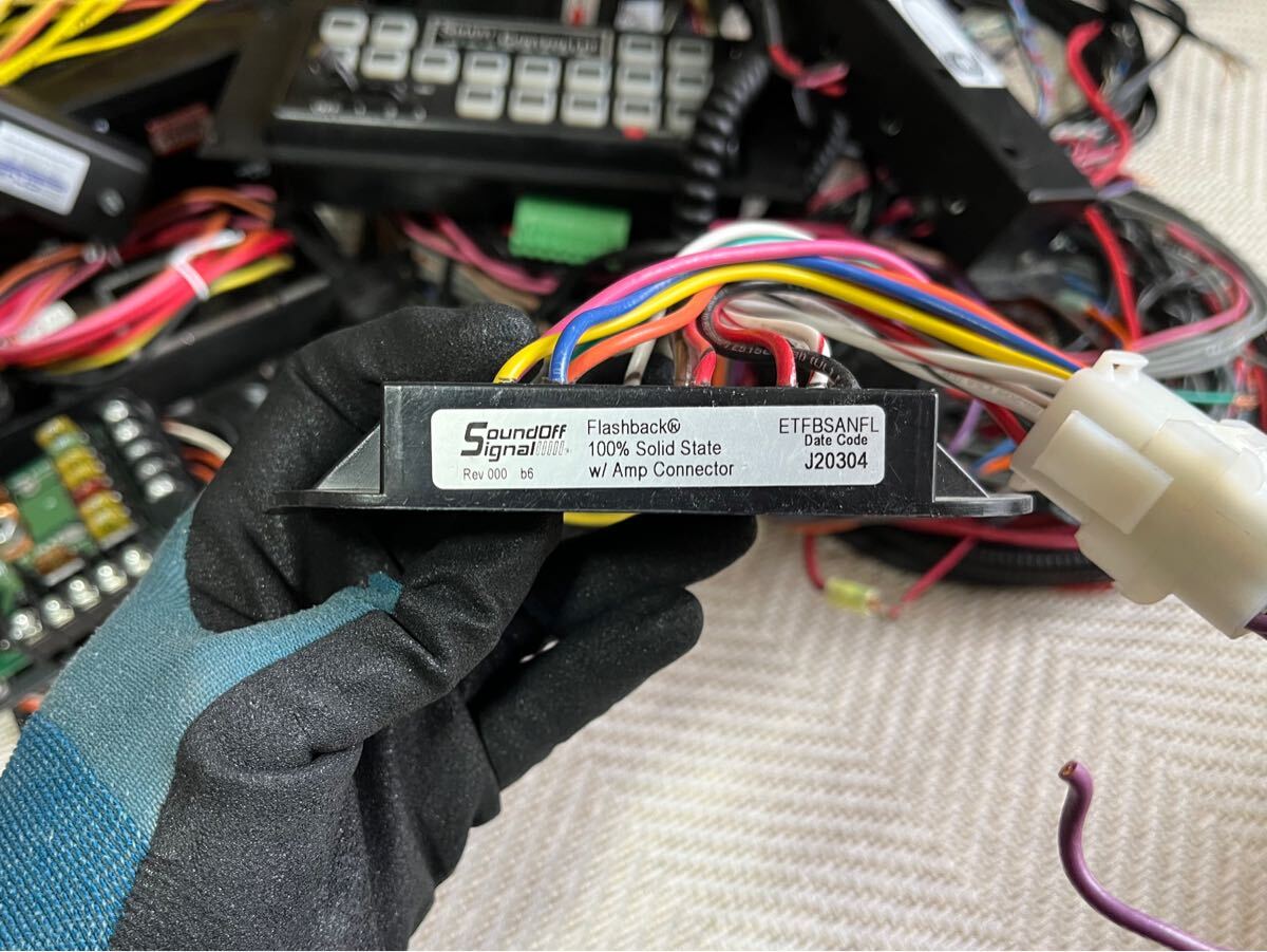 Soundoff Signal Flashback テールライトフラッシャー 警察 アメリカ ポリス 緊急車両 パトカー LAPD_2