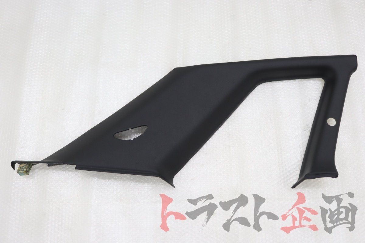 未使用品 純正 Cピラー内張り 助手席側 スカイライン GT-R BNR32 後期