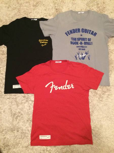 ★Fender ユニクロ コラボTシャツ UT Mサイズ 三枚 美品★