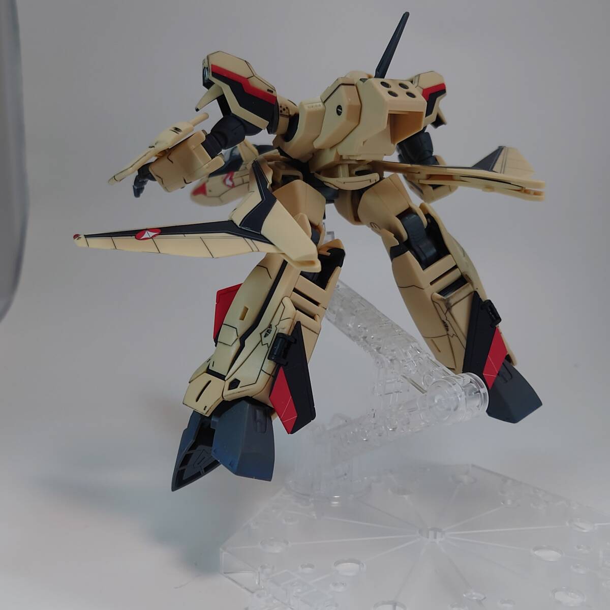 HG YF-19部分塗装済完成品_5
