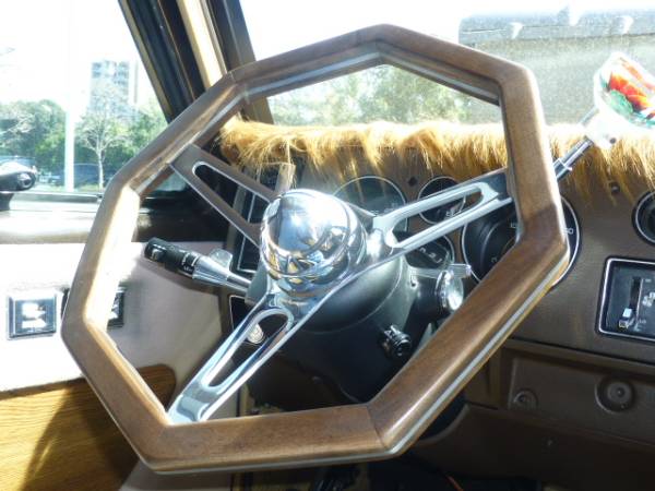 ウッドオクタゴンステアリングKUSTOMシェビーバン旧車ダッジバン
