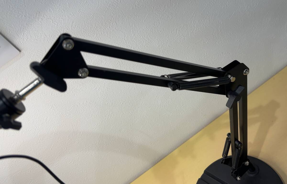 LED リングライト アーム 三脚 角度 高さ 調整可能 卓上 撮影照明用ライト_3