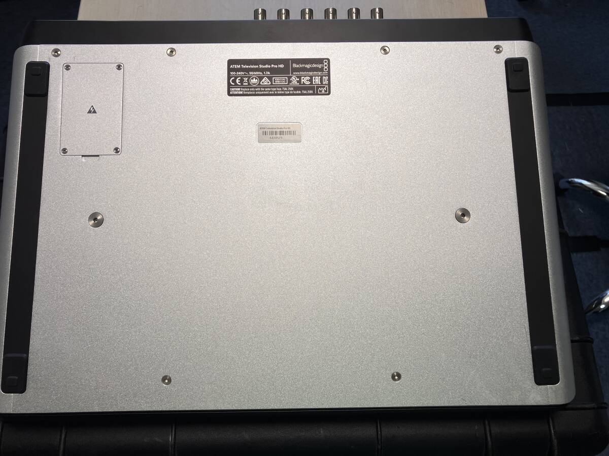 ブラックマジックデザイン【国内正規品】Blackmagic design ATEM Television Studio Pro HD Black　ハードケース付き　送料込み_3