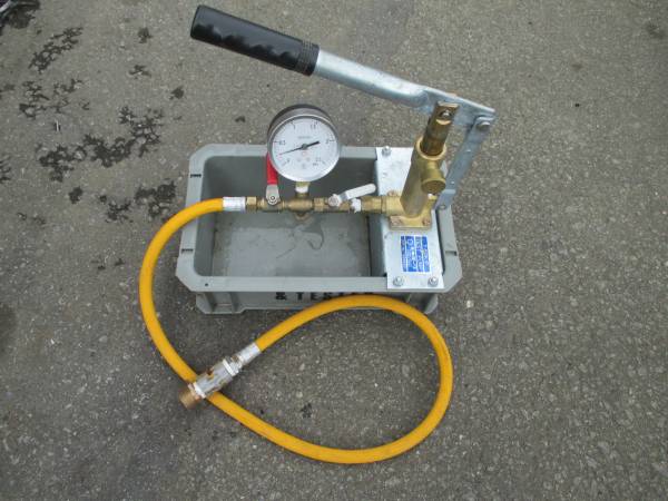 ◆水圧測定器 TEST PUMP◆