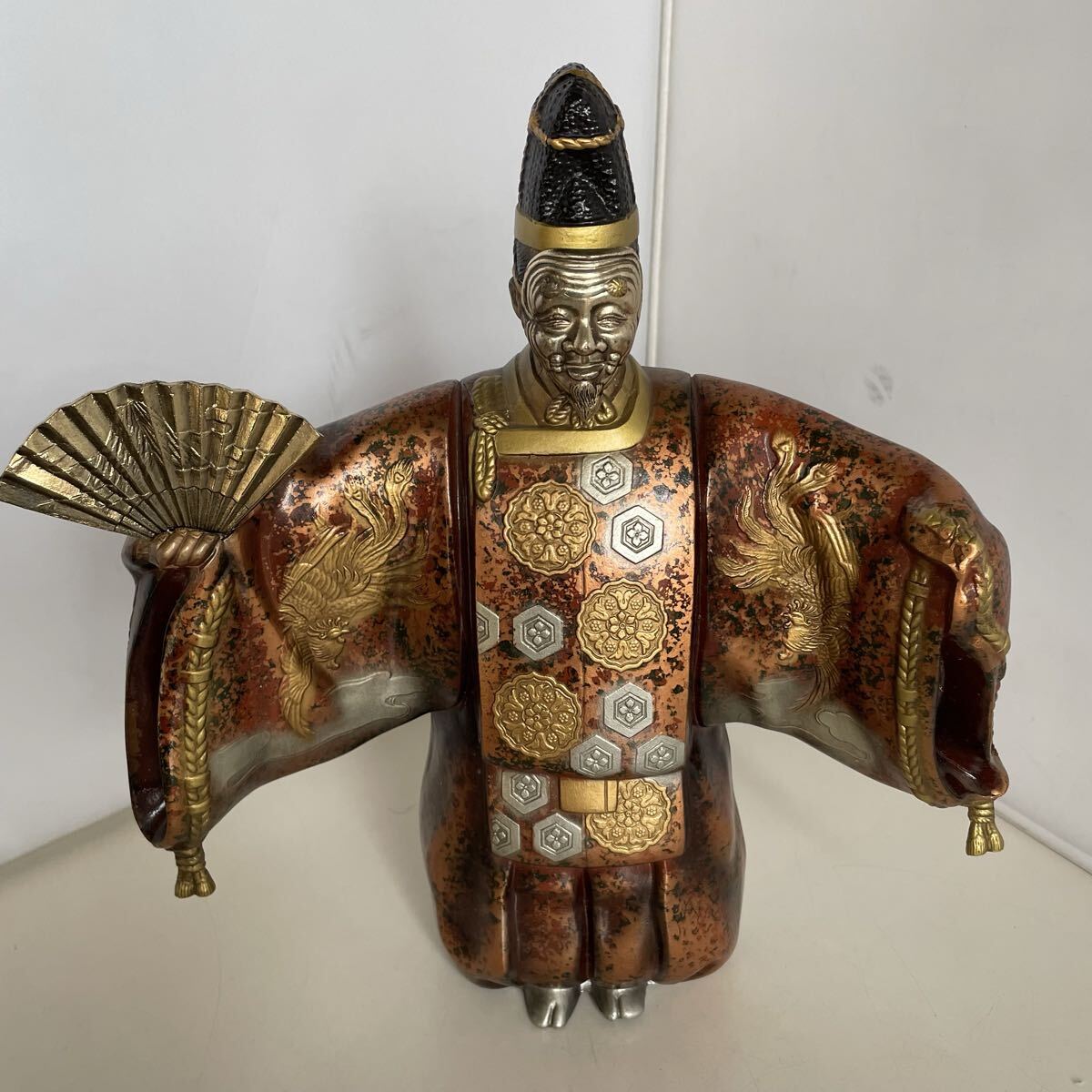 BS□【美術置物】翁 能舞踊 狂言師 縁起物 能面人形 能楽 銅製 金属