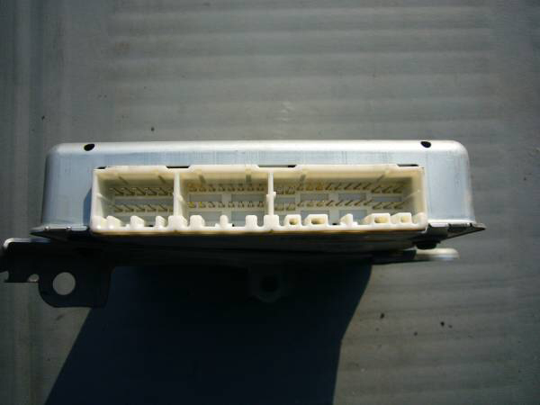JZX100 チェイサー ABS/TRC コンピューター 89541-22170(トヨタ用 
