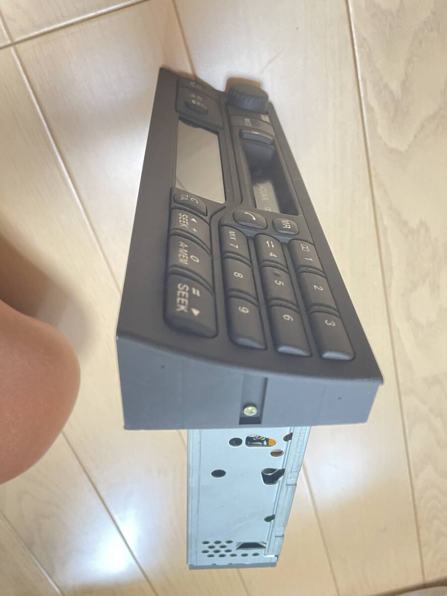 ジャガー　XK-8 XK-R 用　純正オーディオ_3