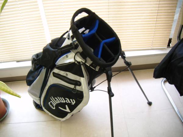 ●　美品・格安！　ナイロン製　スタンド　9型　黒 銀 白　●