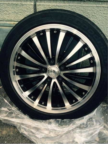 極上中古 225/45/18マナレイスポーツ　ヴァーテック　エスティマ