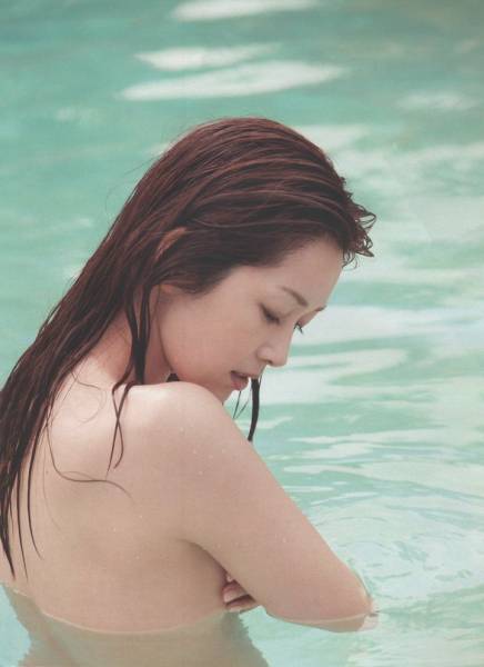 笛木優子 かぎりなく柔らかに グラビア切り抜き４ページ その他 売買されたオークション情報 Yahooの商品情報をアーカイブ公開 オークファン Aucfan Com