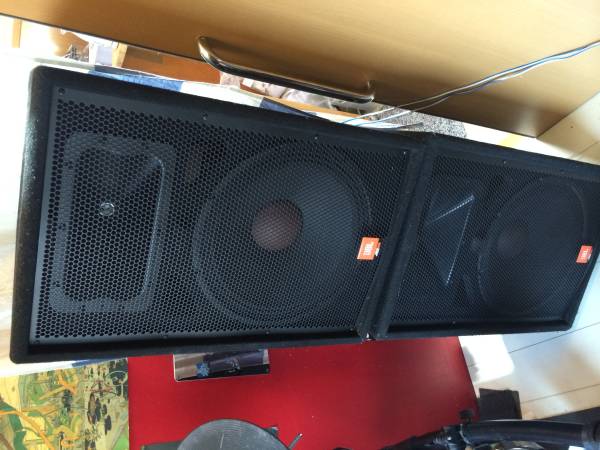 Jbl 大型スピーカーjrx 100シリーズ Jrx115 ペア トラックレーサー ピスト 売買されたオークション情報 Yahooの商品情報をアーカイブ公開 オークファン Aucfan Com