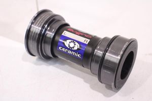 ●Sugino スギノ SHPF CERAMIC セラミックBB ボトムブラケット