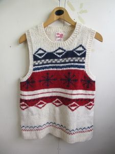 ペルー製　GAIJIN MADE　ニットベスト　サイズ２　