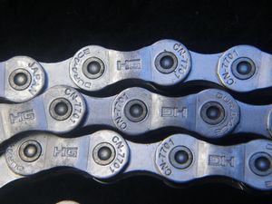 CN-7701 SHIMANO DURA-ACE　HG　チェーン デュラエース シマノ