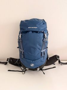マムート リチウムクレスト S 30＋　ザック　リュック　女性～小柄な方向け　中古