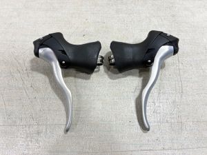 シマノ ST-3300 2x7速 動作品 全国レターパックプラス600円で発送します