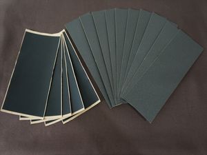 (新品・新古)トヨタ純正品 ナビ付属品(コード類を保護する緩衝材、スポンジ)(未使用15枚)