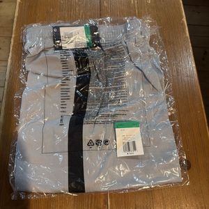 新品　未開封　NIKE ナイキ　ハーフパンツ　グレー　XL サッカー　フットサル　ランニン