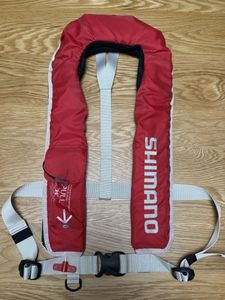 シマノ ライフジャケット SHIMANO