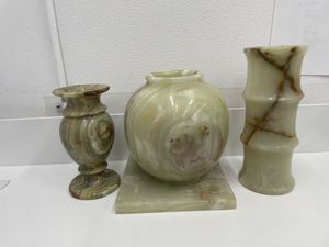 オニキス 壺の値段と価格推移は？｜1件の売買データからオニキス 壺の