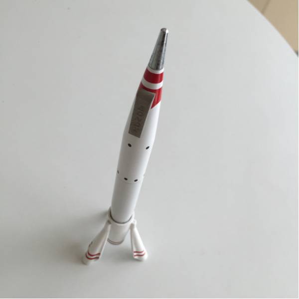 Dulton Bonox ロケット型のボールペン 台座付き ボールペン一般 売買されたオークション情報 Yahooの商品情報をアーカイブ公開 オークファン Aucfan Com