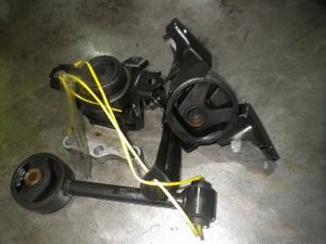 【検査済】 H25年 スペーシア DBA-MK32S エンジンマウント3点セット 11610-65R00 [ZNo:08