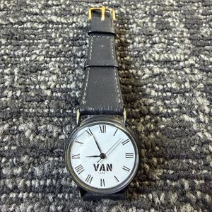 van jac 時計の値段と価格推移は？｜5件の売買データからvan jac 時計