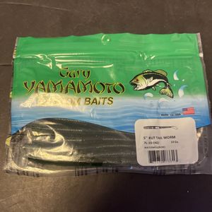 新品 ゲーリーヤマモト　カットテール　5インチ ウォーターメロン Gary Yamamoto KUT TAI