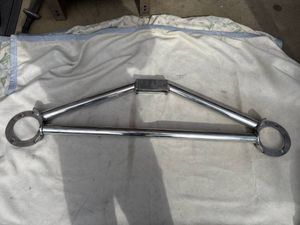AE86 フロントストラットタワーバー　中古品