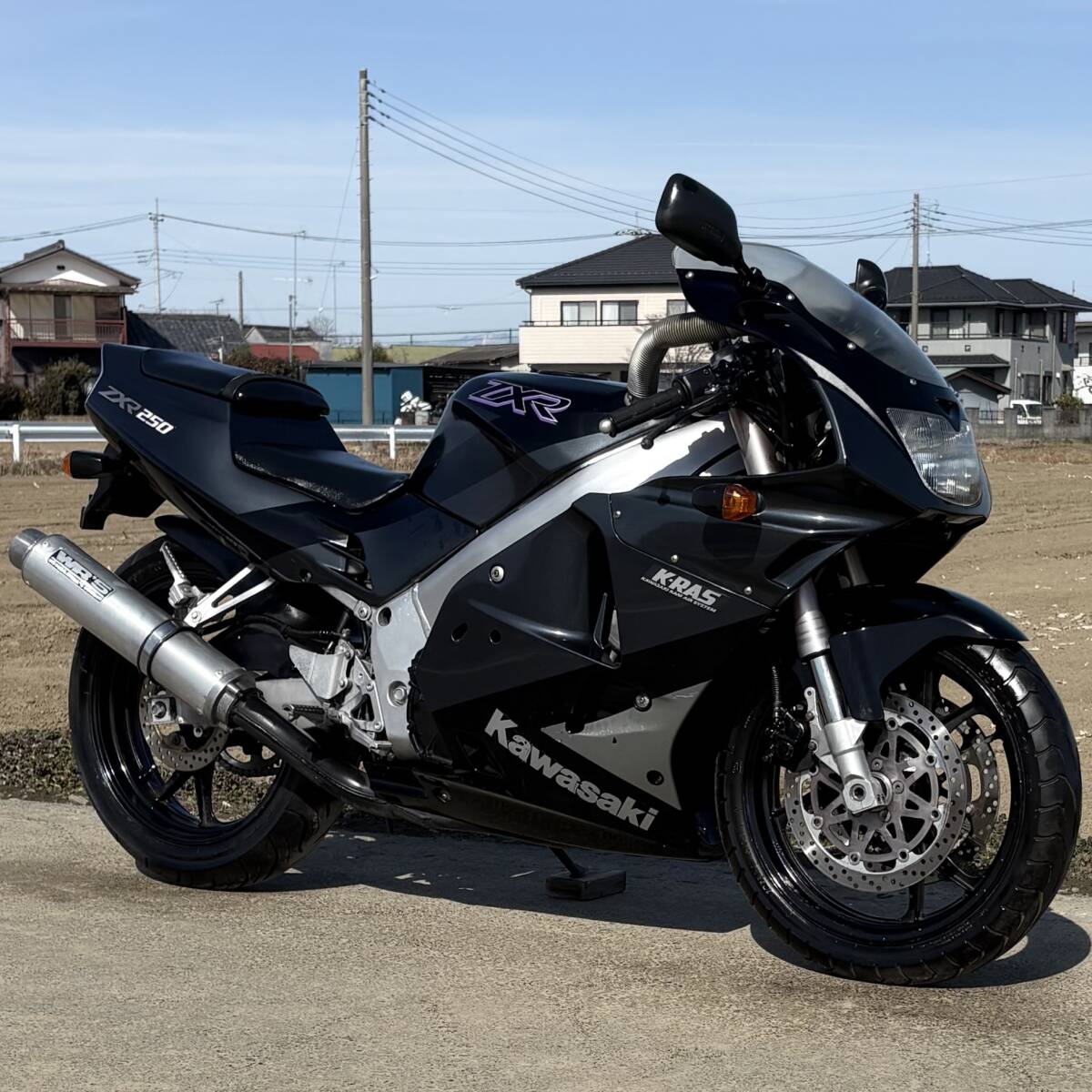 ZXR250の値段と価格推移は？｜391件の売買データからZXR250の価値が