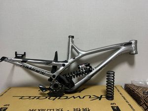 コメンサル　Supreme DH V4.2 650B