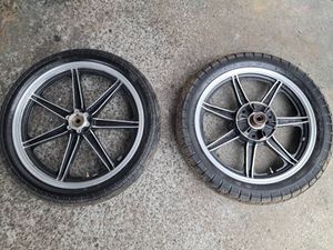 XJ400 ホイールのYahoo!オークション(旧ヤフオク!)の相場・価格を見る