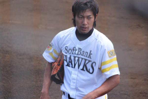 柳田悠岐 ソフトバンクホークス2012年シーズン実使用グローブ(記念