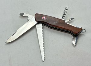ビクトリノックス VICTORINOX レンジャーウッド55 中古品です。