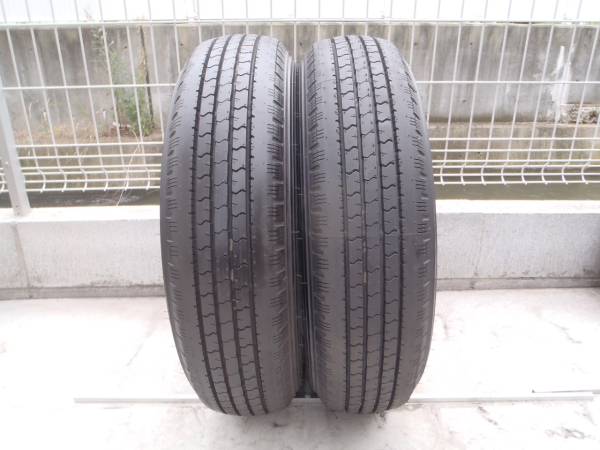 新品同様 DUNLOP SP LT33m 175/80R15 101/99L LT 2本組