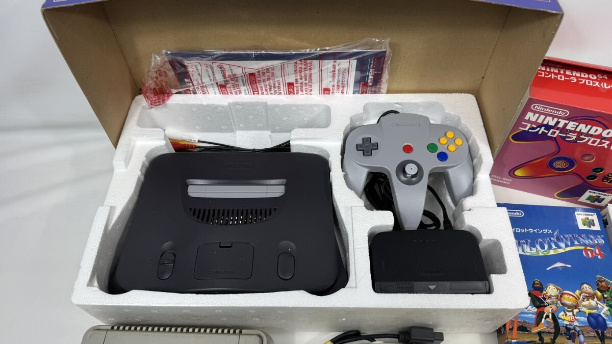 任天堂 レトロゲーム機 大量まとめ N64 箱付 ピカチュウ