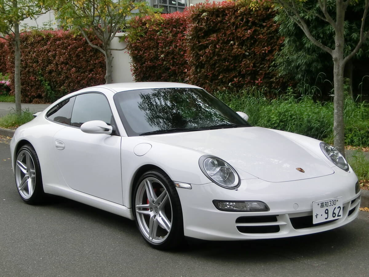 ポルシェ911 カレラの値段と価格推移は？｜1062件の売買データから