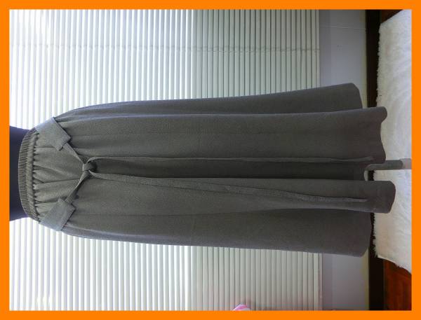 ■エコっ服■送料無料美品■詩仙堂ちりめんフレアスカート