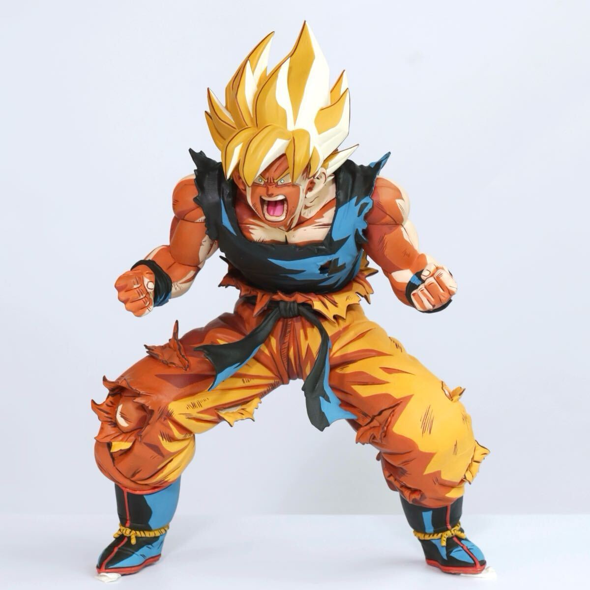 ドラゴンボール 超サイヤ人 孫悟空 B賞 フィギュア リペイント 二次元