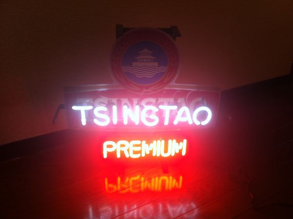 チンタオビールTSINGTAOネオン管看板インテリア青島ビール電飾