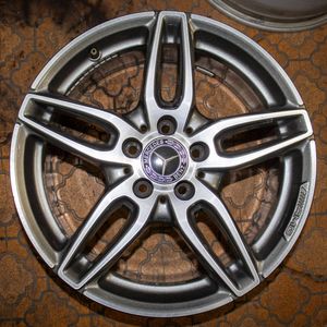 AMG ホイール 18インチのYahoo!オークション(旧ヤフオク!)の相場・価格